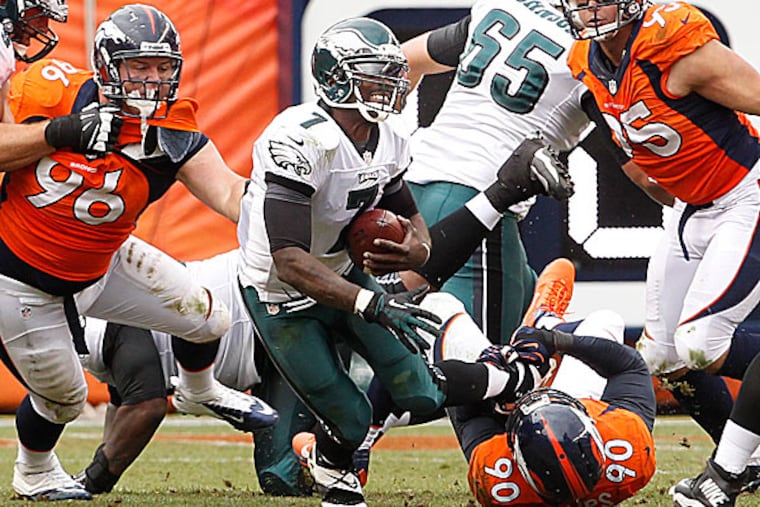 Eagles quarterback Michael Vick. (Ron Cortes/Staff Photographer)