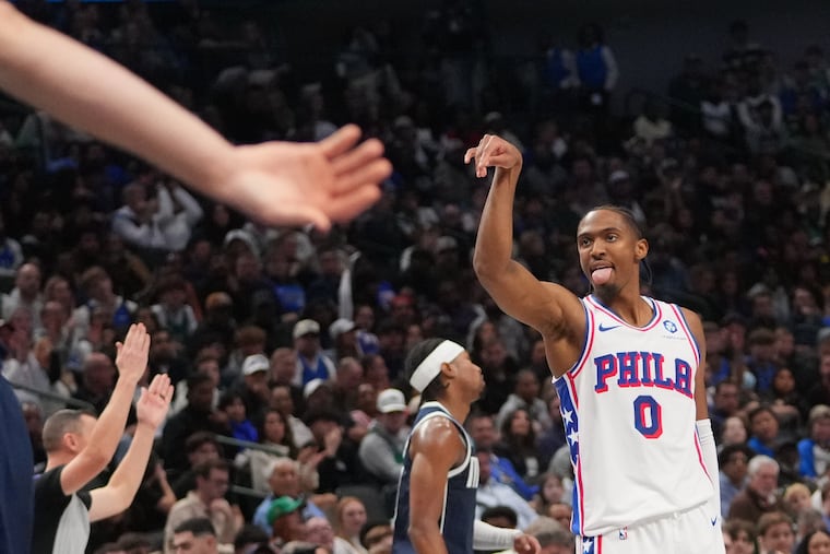Sixers' Tyrese Maxey scored a game-high 34 points against the Mavericks.
