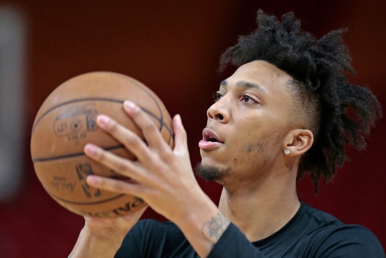 Malachi Richardson warming up before a Raptors game in December.