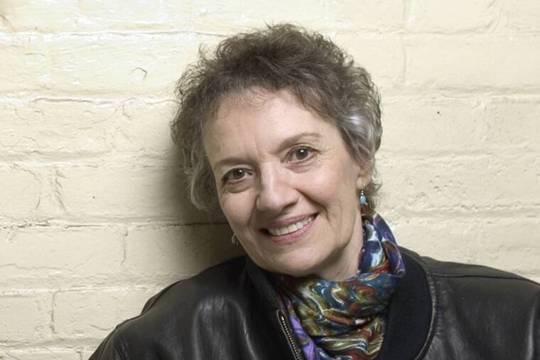 FILE - This April 8, 2004 file photo shows actress Phyllis Frelich posing in New York. Frelich, a Tony award-winning deaf actress who starred in the Broadway version of "Children of a Lesser God," has died. She was 70. Frelich died Thursday April 10, 2014, at her Southern California home. (AP Photo/Justin Walters, File)