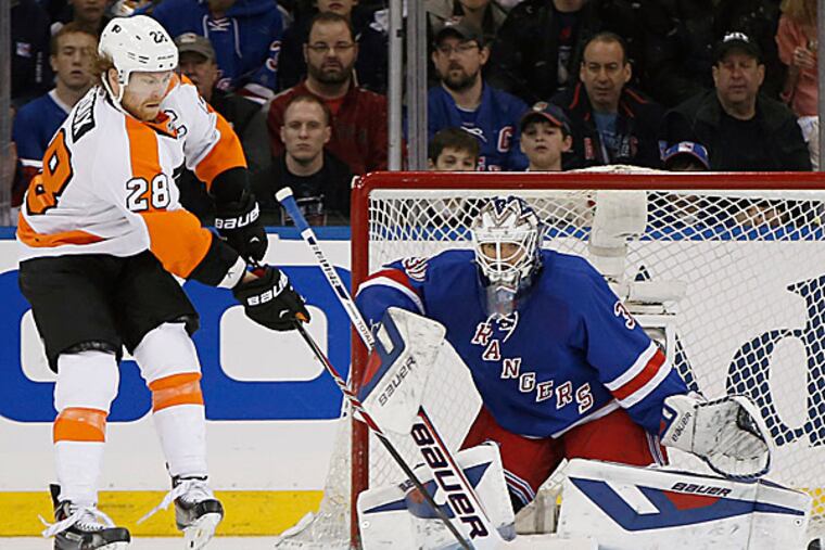 Flyers captain Claude Giroux. (Kathy Willens/AP)