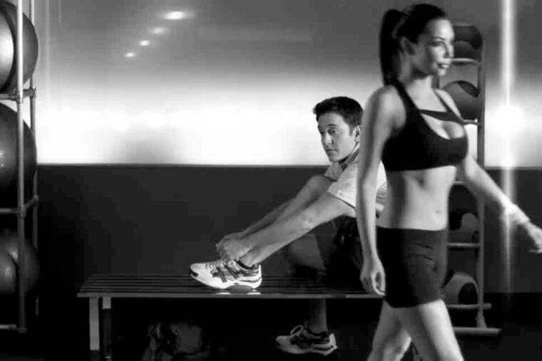 Center City's Dan Mufson wrote the music for the Skechers women's shoe commercial that ran during the Super Bowl, but didn't meet the star . . .