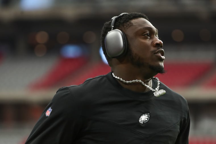 Eagles wide receiver A.J. Brown warming up before the game Sunday at State Farm Stadium in Glendale, Ariz.