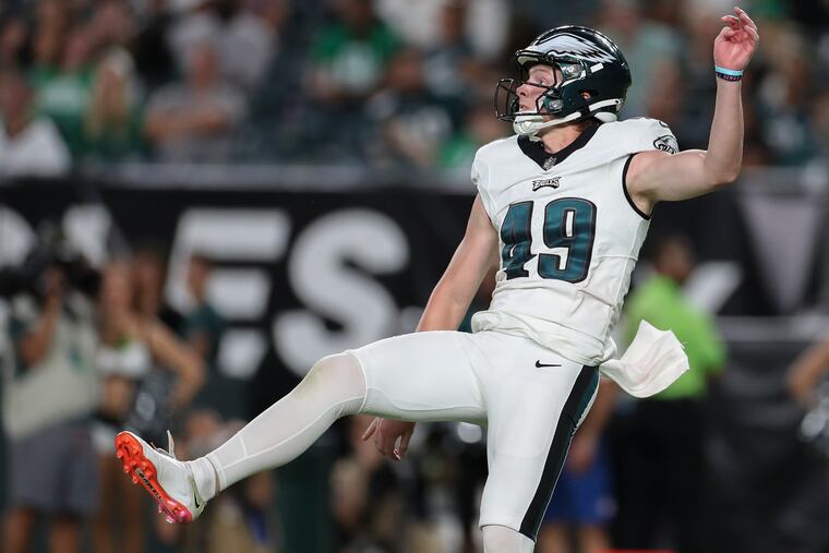 The Eagles decision to cut Ty Zentner likely means the punter job belongs to Arryn Siposs.