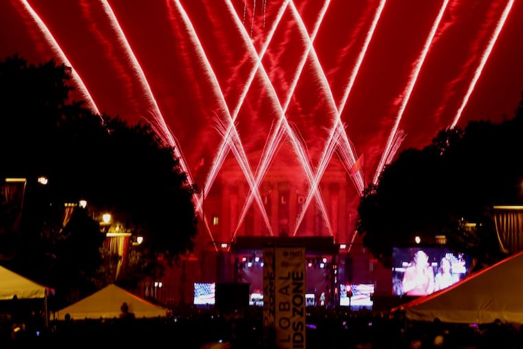 Fireworks at the Wawa Welcome America Festival on Benjamin Franklin Parkway Tuesday, July 4, 2017.