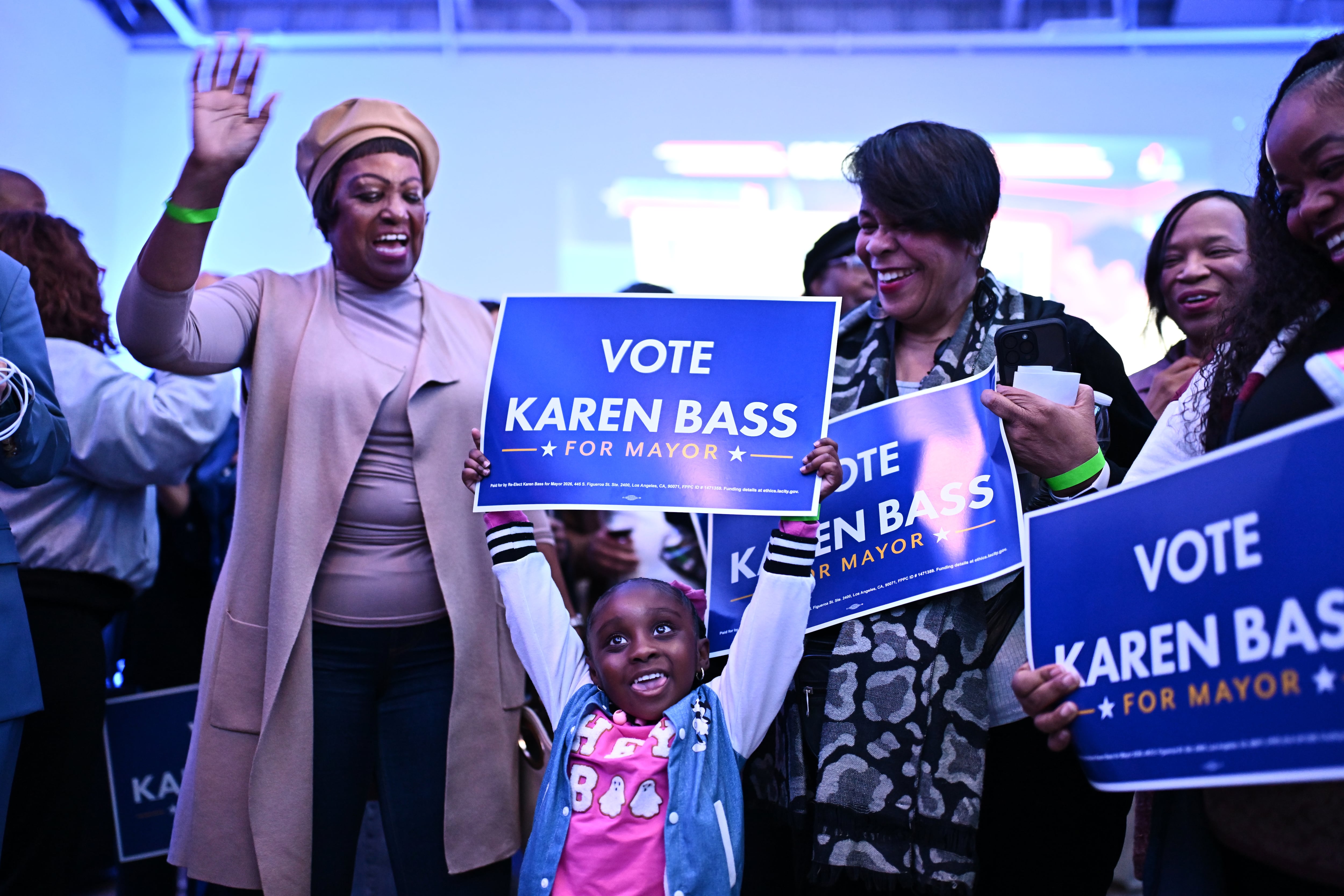 Photos of primary races across the US as candidates compete to get on the ballots for the midterms