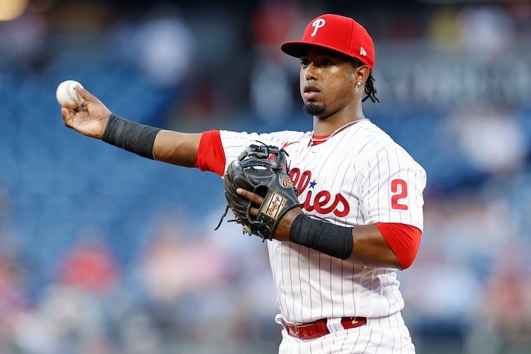 Former Phillies second baseman Jean Segura announced his retirement Wednesday on social media.