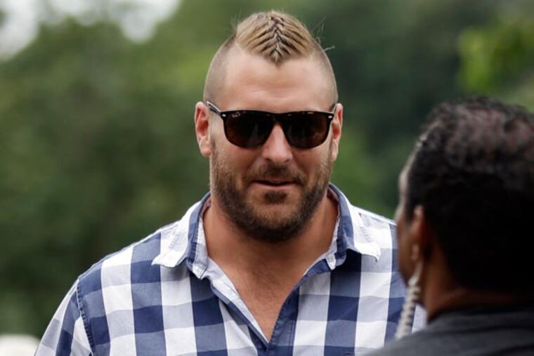 Todd Herremans arrives at the team's NFL football training camp in Philadelphia, Thursday, July 25, 2013. (Matt Rourke/AP)
