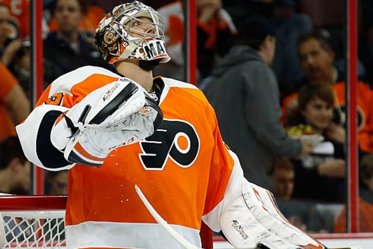 Flyers goalie Steve Mason. (Yong Kim/Staff Photographer)