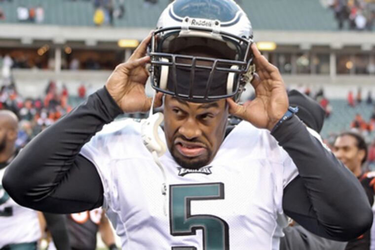 Donovan McNabb, the Eagles quarterback, recently became the father of twins. Solomon Jones throws a little hard-earned advice his way. (Steven M.Falk / Staff Photographer)