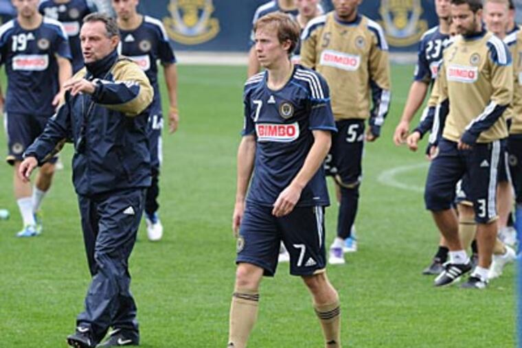 "My playoff experience can help the younger players," Brian Carroll said. (Sarah J. Glover/Staff Photographer)