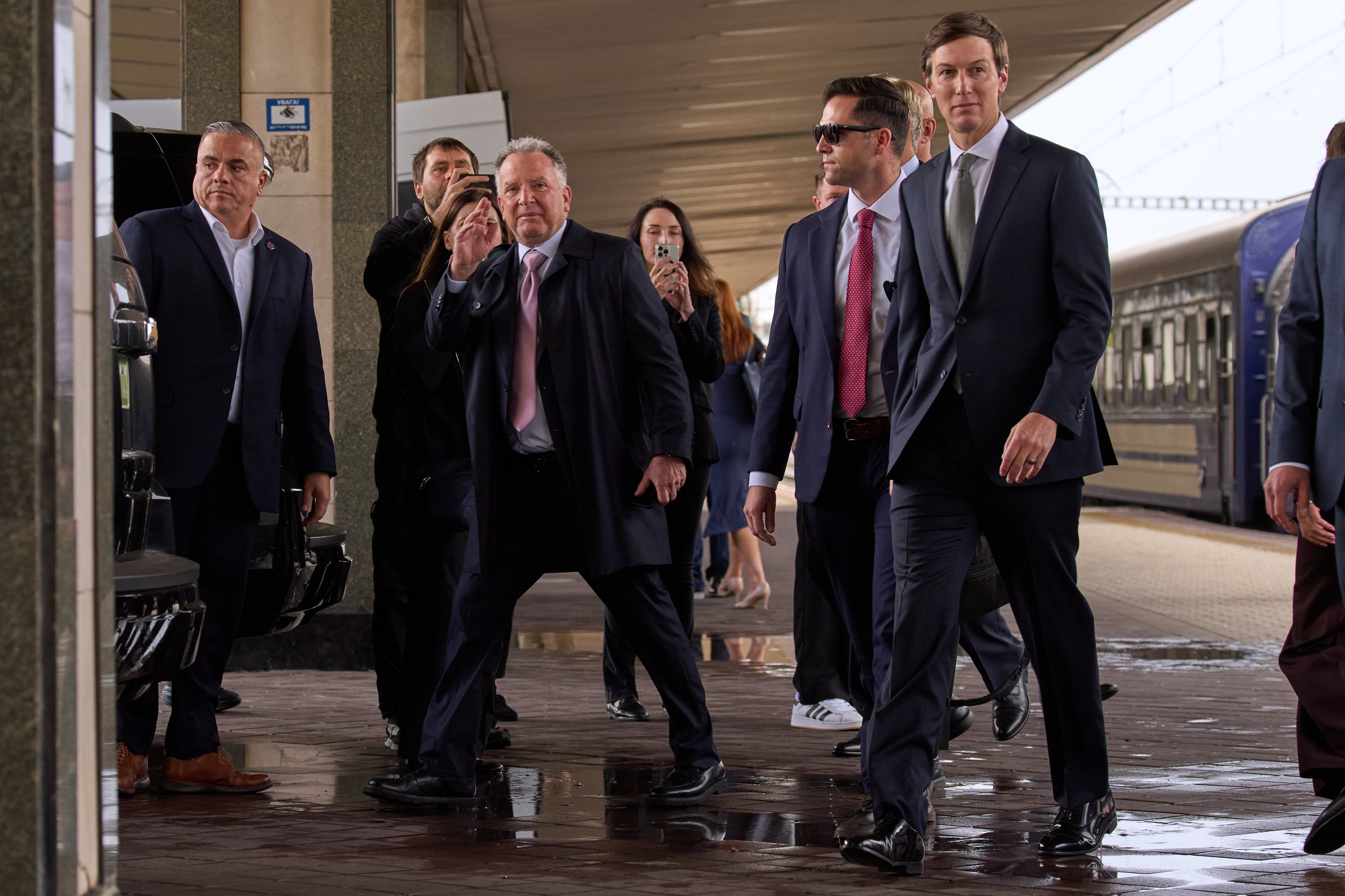 US envoys Witkoff and Kushner arrive in Kyiv after talks with Putin in Moscow