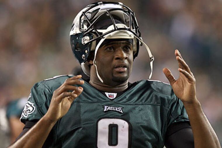 The Eagles would not be risking much by starting Vince Young at quarterback for the rest of the year. (Yong Kim/Staff Photographer)