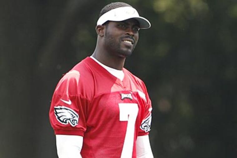 Eagles quarterback Michael Vick will sit out the final two preseason games. (Yong Kim/Staff Photographer)