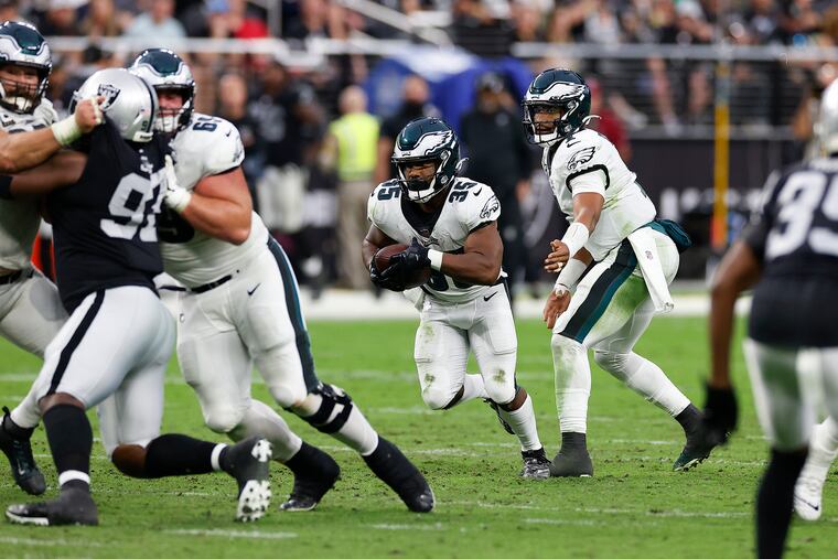 Eagles running back Boston Scott runs with the football against the Las Vegas Raiders on Sunday, October 24, 2021 in Las Vegas.