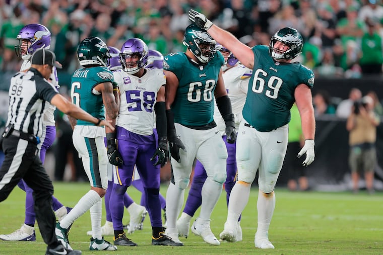 Eagles guard Landon Dickerson pointing out a neutral-zone infraction during the game against the Minnesota Vikings at Lincoln Financial Field on Sept. 14.