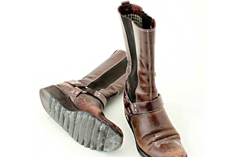 Boots that have served Inquirer columnist Karen Heller well this awful, stormy winter, but ... MICHAEL BRYANT / Staff Photographer )