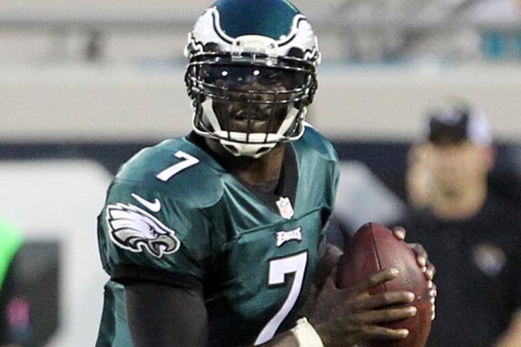 Eagles quarterback Michael Vick. (Yong Kim/Staff Photographer)