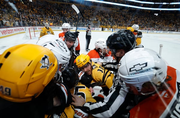 Flyers drop second straight, as pressure mounts for Game 6 in Philly