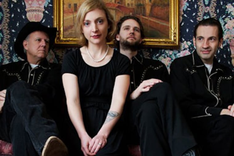 Eilen Jewell and her band.