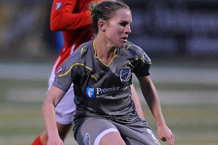 Amy Rodriguez has scored nine goals for the Independence this season. (Clem Murray/Staff file photo)