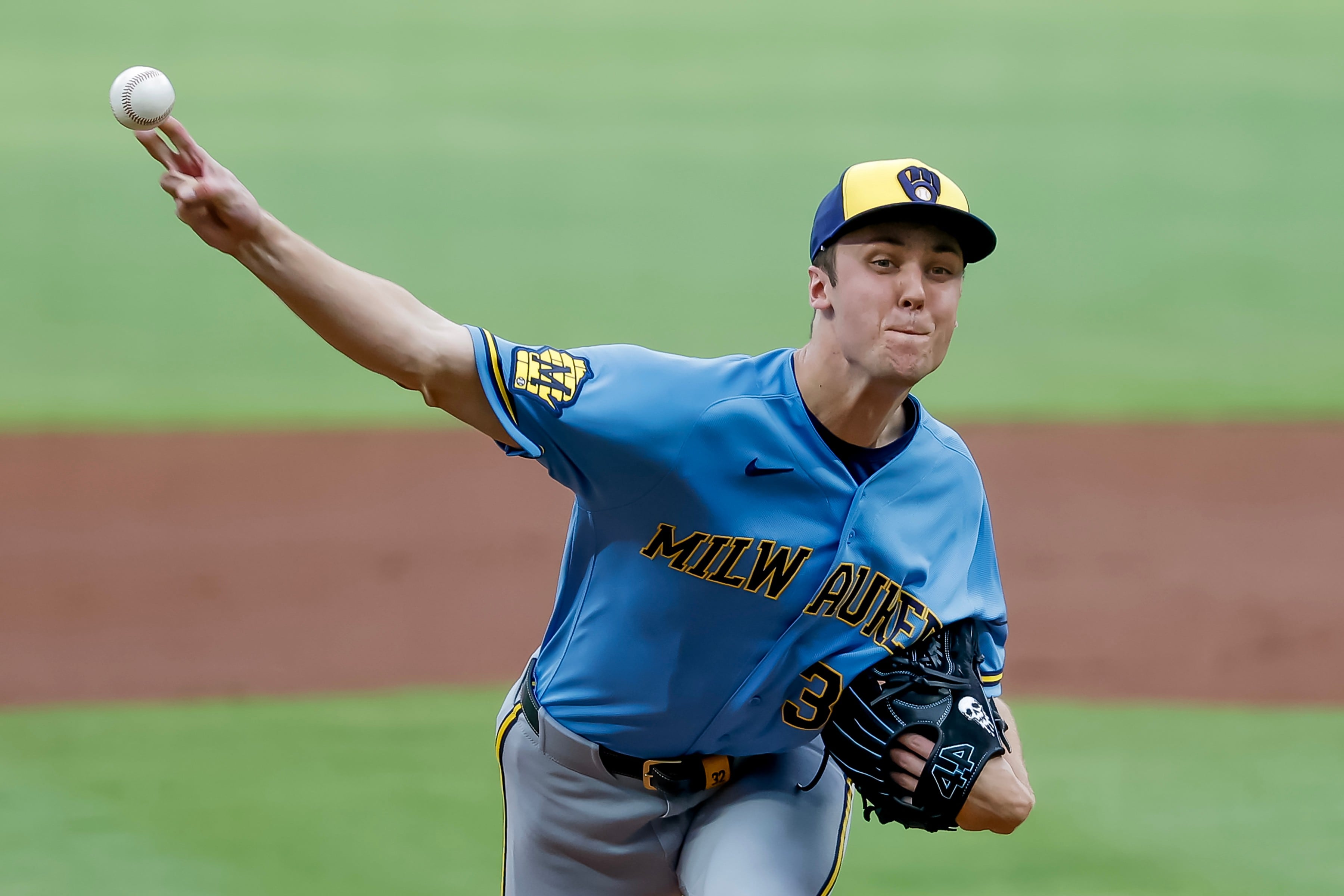 Braves Break Misiorowski's Two-Month Win Streak With 3-2 Victory Over Brewers