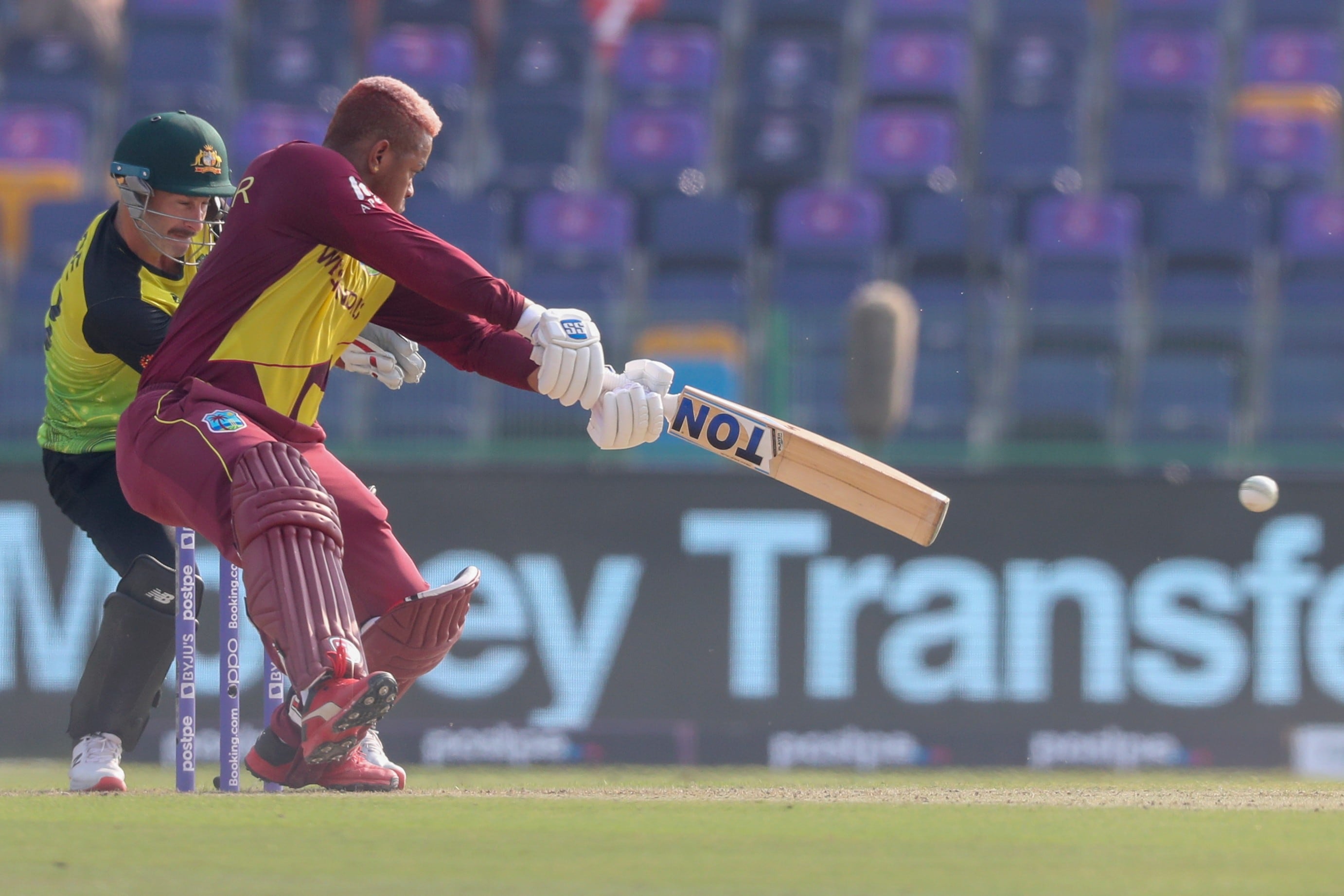 West Indies beats New Zealand by 2 wickets in the 5th ODI; New Zealand takes the series 3-2