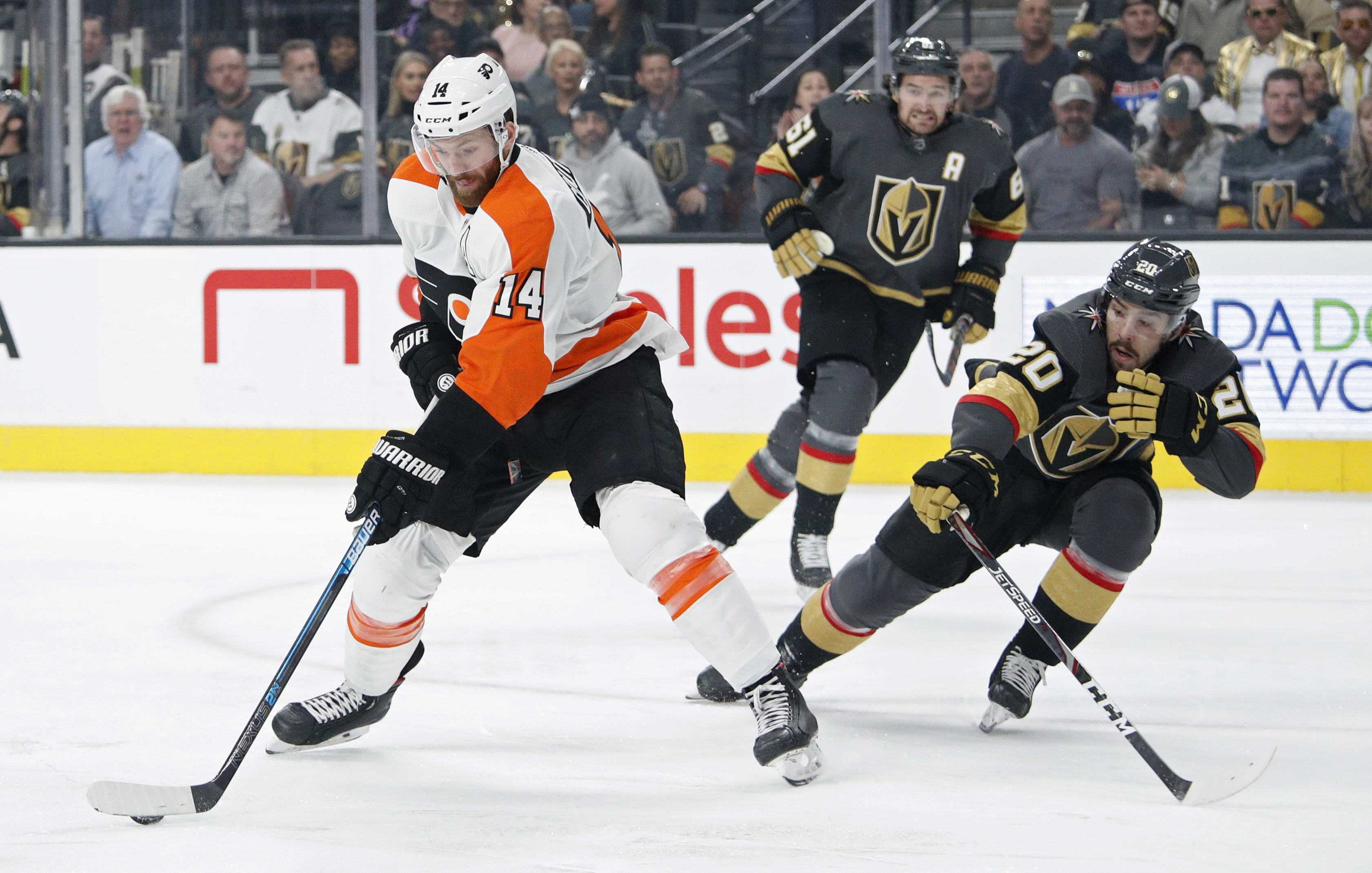 Sean Couturier and his Flyers teammates will try to rebound Saturday in Arizona. Couturier scored twice, but the Flyers dropped a wild 5-4 decision in Vegas on Thursday.
