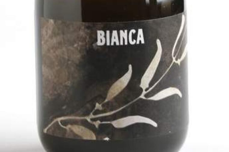 Bruton Bianca, similar to a Belgian wit, but creamier in texture, with finely woven coriander, orange peel, and white pepper.