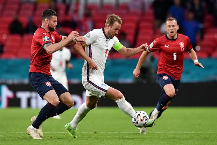 Harry Kane on the ball for England against the Czech Republic last Tuesday.