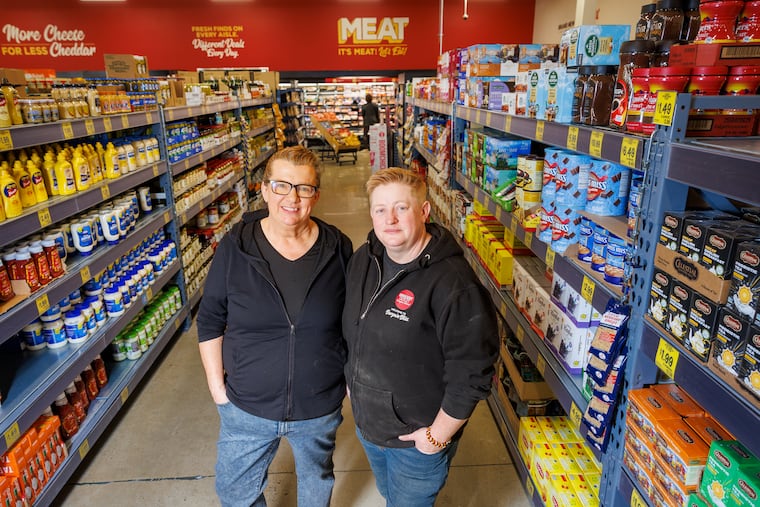Marie Cole and Jess Loflin, owners of the new Grocery Outlet at 1801 N. American St. in Philadelphia.