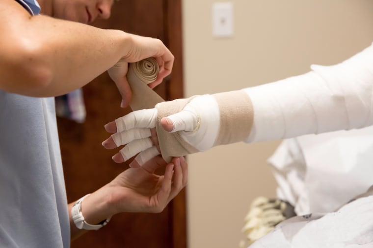 Compression therapy utilizes bandages and compression garments to assist the decongestion of the affected area.