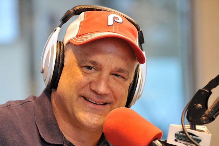 Longtime 94.1 WIP host Glen Macnow, seen here in 2009, is retiring after 31 years at the station.