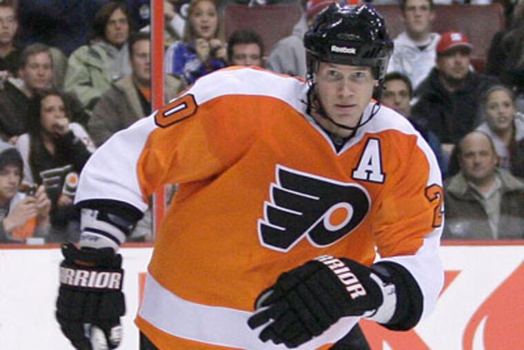 The Flyers will be without veteran defenseman Chris Pronger for four to six weeks. (Yong Kim/Staff Photographer)