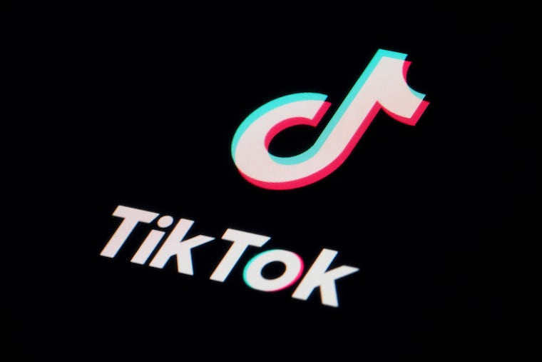 The social video platform company signed agreements with major investors including Oracle, Silver Lake and the Emirati investment firm MGX to form the new TikTok U.S. joint venture.