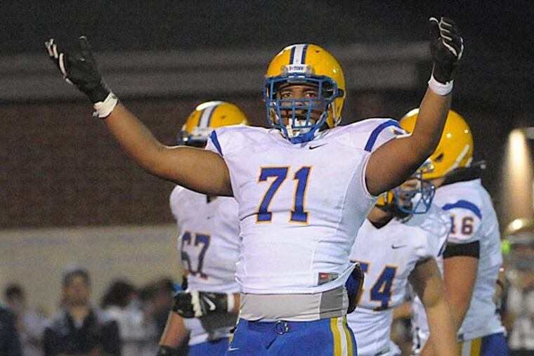 Caleb Fell, Downingtown East H.S. football. (Photo by Michele M. Mazza).