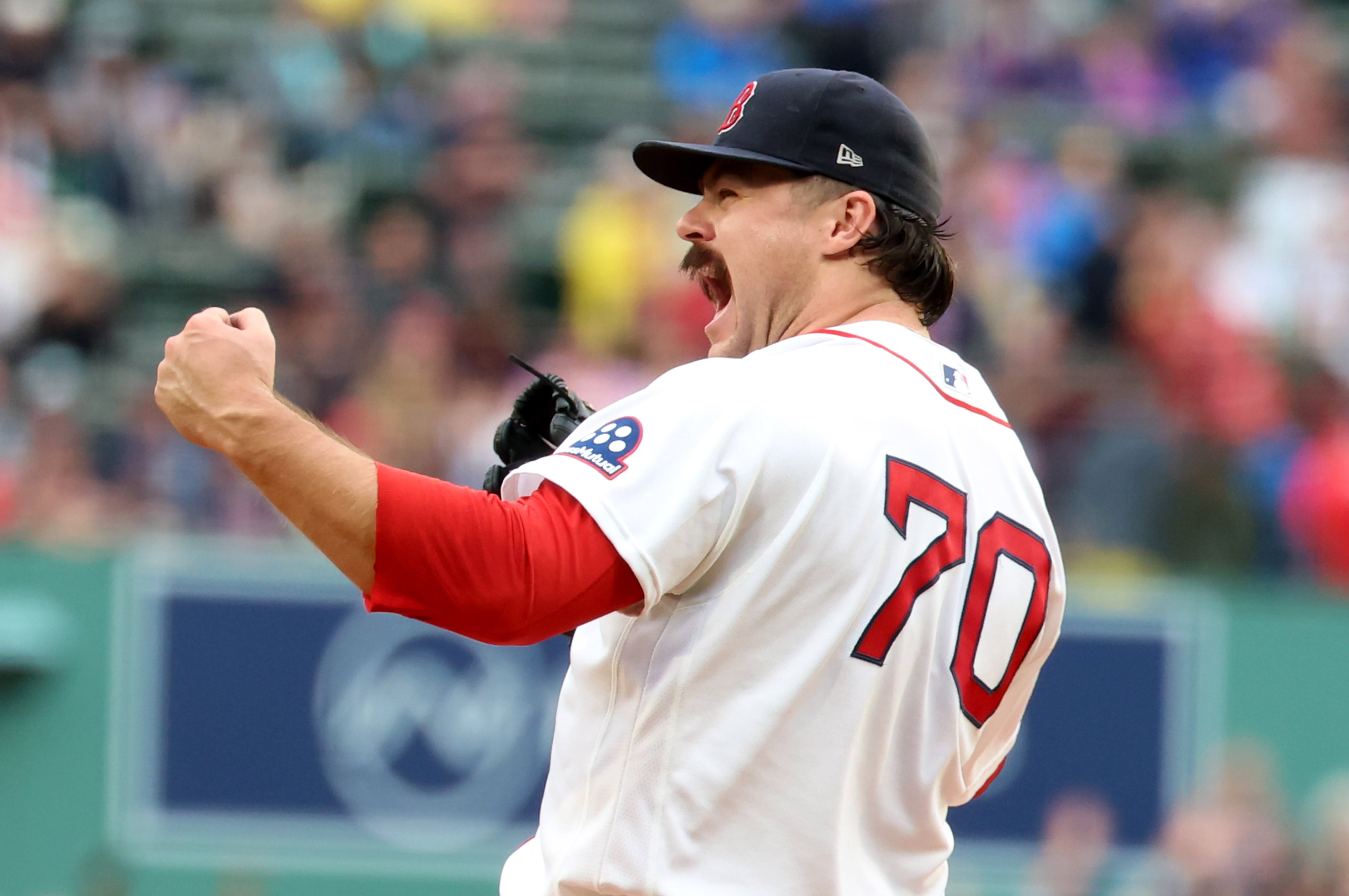 Red Sox outlast Royals 4-1 behind Tolle's immaculate inning, Anthony's go-ahead hit