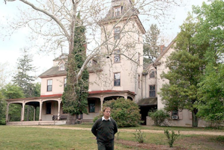 John Morsa, historian, at Batsto mansion. (Sharon Gekoski-Kimmel / Staff Photographer)