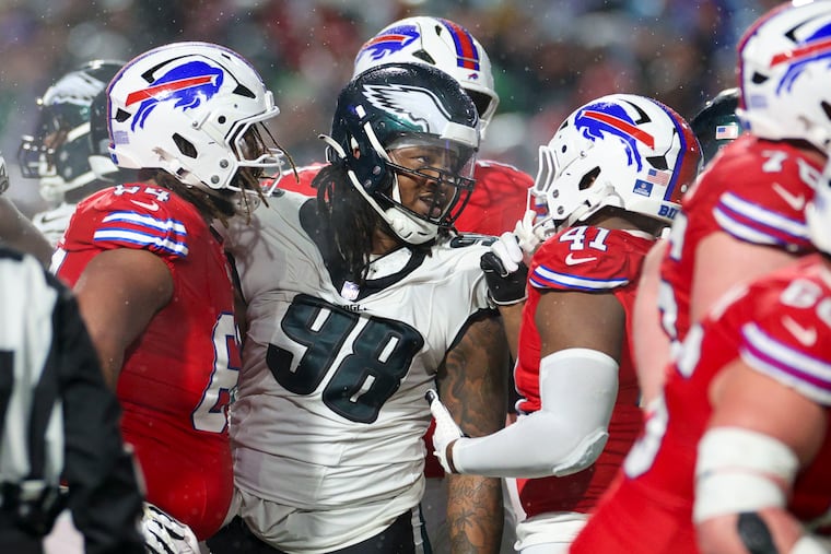 Eagles defensive tackle Jalen Carter had a sack and a blocked extra-point against the Bills on Sunday after missing the last three games.