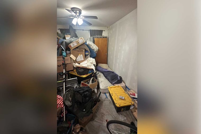 NYC-based comic Rachel Coster’s “Boy Room Show” investigates messy "boy" rooms and recently toured apartments in Philly.