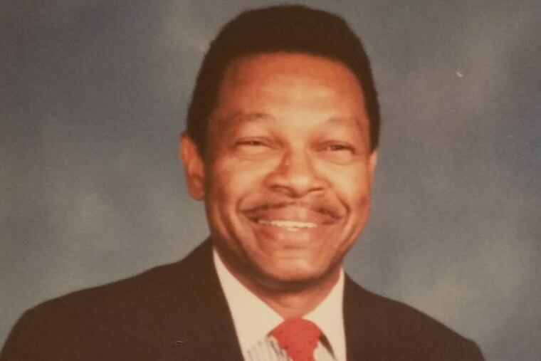 Mr. Jones served as a union official and vice president of the federal credit union at the U.S. Mint in Philadelphia.