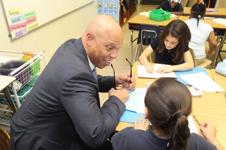 Philadelphia Superintendent William Hite Jr. talks to students at Greenfield Elementary in Center City. (Charles Fox / Staff Photographer)