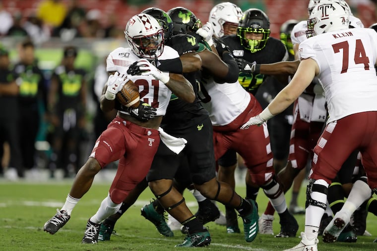 Temple's Jager Gardner runs against South Florida during the first half. He surpassed 100 yards early in the third quarter.