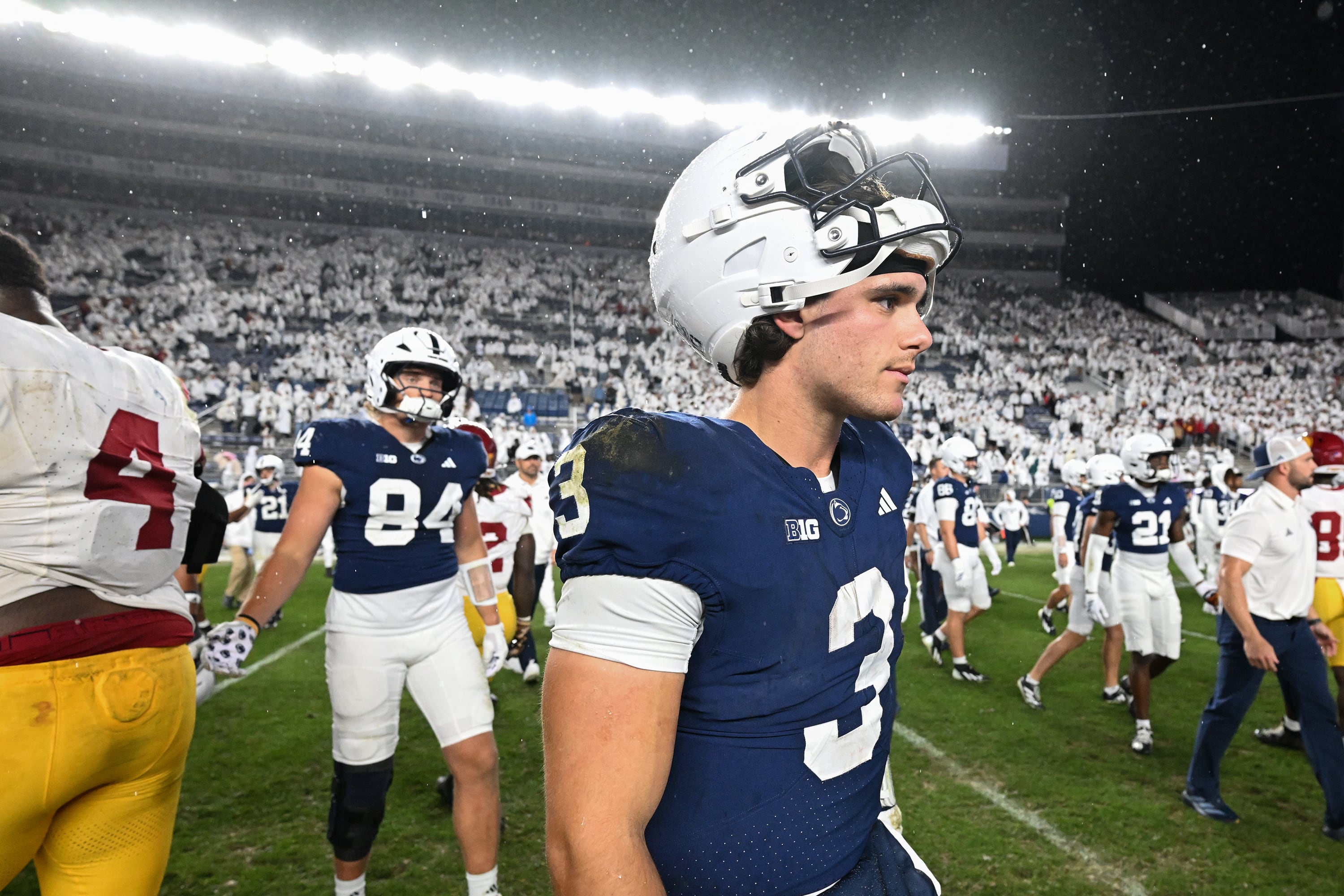 Penn State slide continues, Nittany Lions can’t corral Jayden Maiava in 31-23 loss to Southern Cal