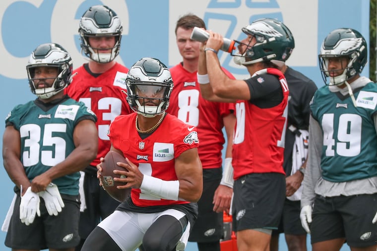 Eagles quarterback Jalen Hurts looks to throw on Wednesday at training camp.