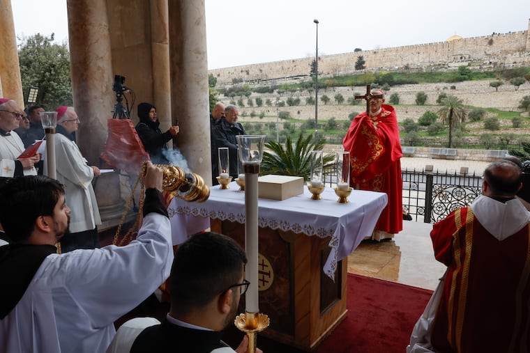 Cardinal Pierbattista Pizzaballa, the Latin Patriarch of Jerusalem, holds a prayer service to mark Palm Sunday in Jerusalem, Sunday, March 29, 2026.