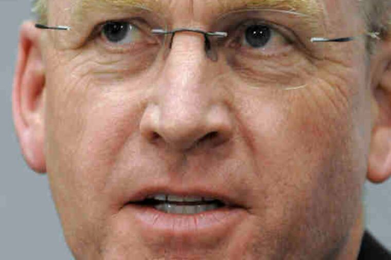 Joseph M. Hoeffel says he will run again without Democrats' backing.