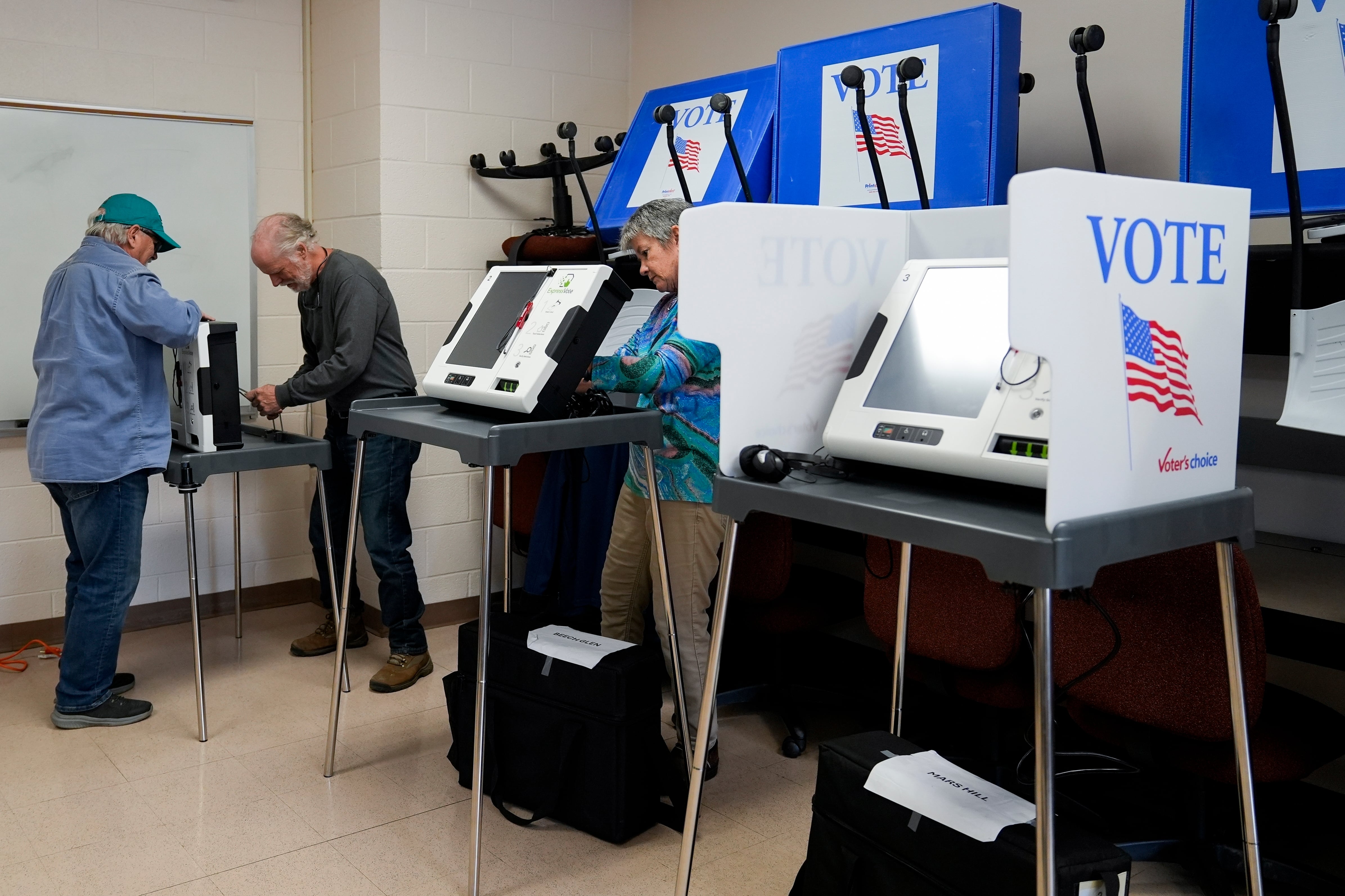 Reports of Touchscreen Voting Errors Prompt Concerns in Several States