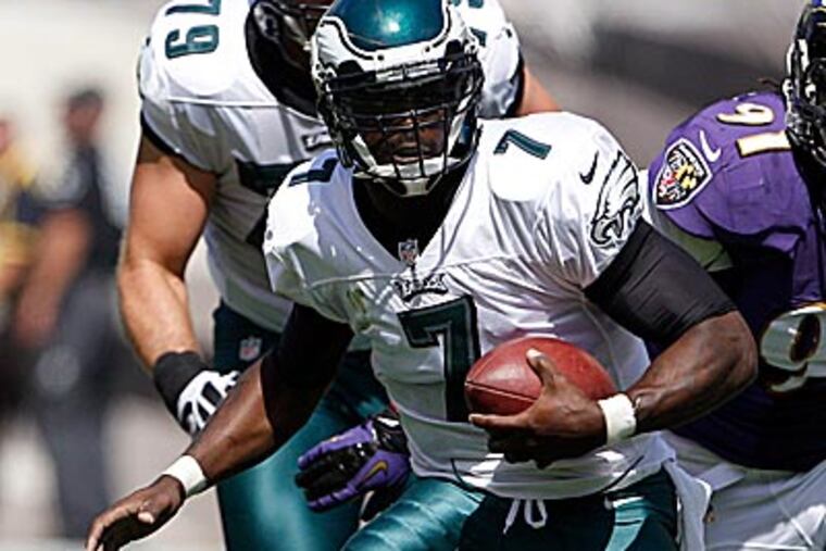Michael Vick has engineered back-to-back, fourth-quarter comebacks. (Yong Kim/Staff Photographer)
