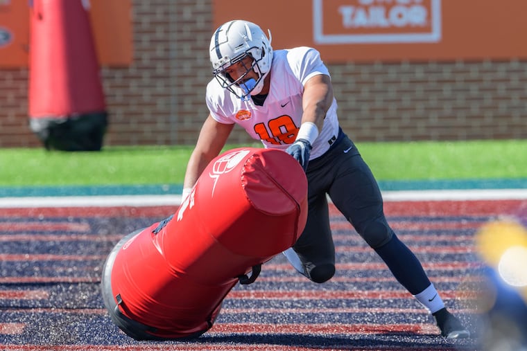 Shaka Toney working out in a drill during a Senior Bowl practice session on Jan. 28.